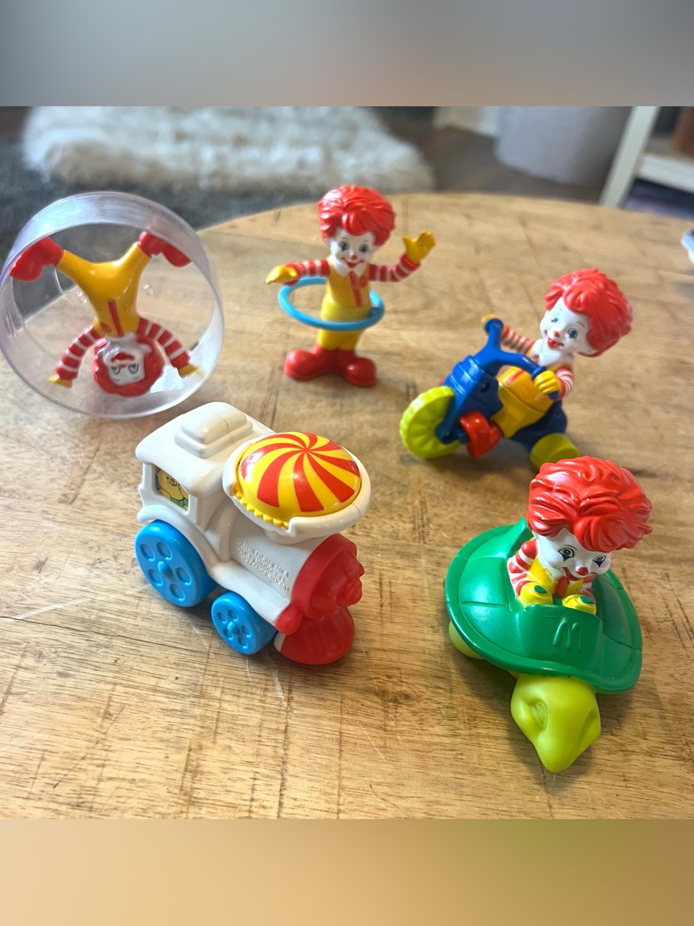 5 McDonald's happy meal toys 1996 2006 2007 2010 2011 Ronald Mc Donald  vintage